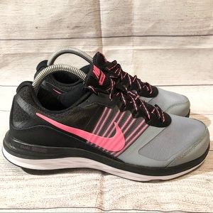 Women’s Nike Dual Fusion X sz 8.5W